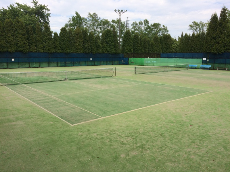 中島公園庭球場