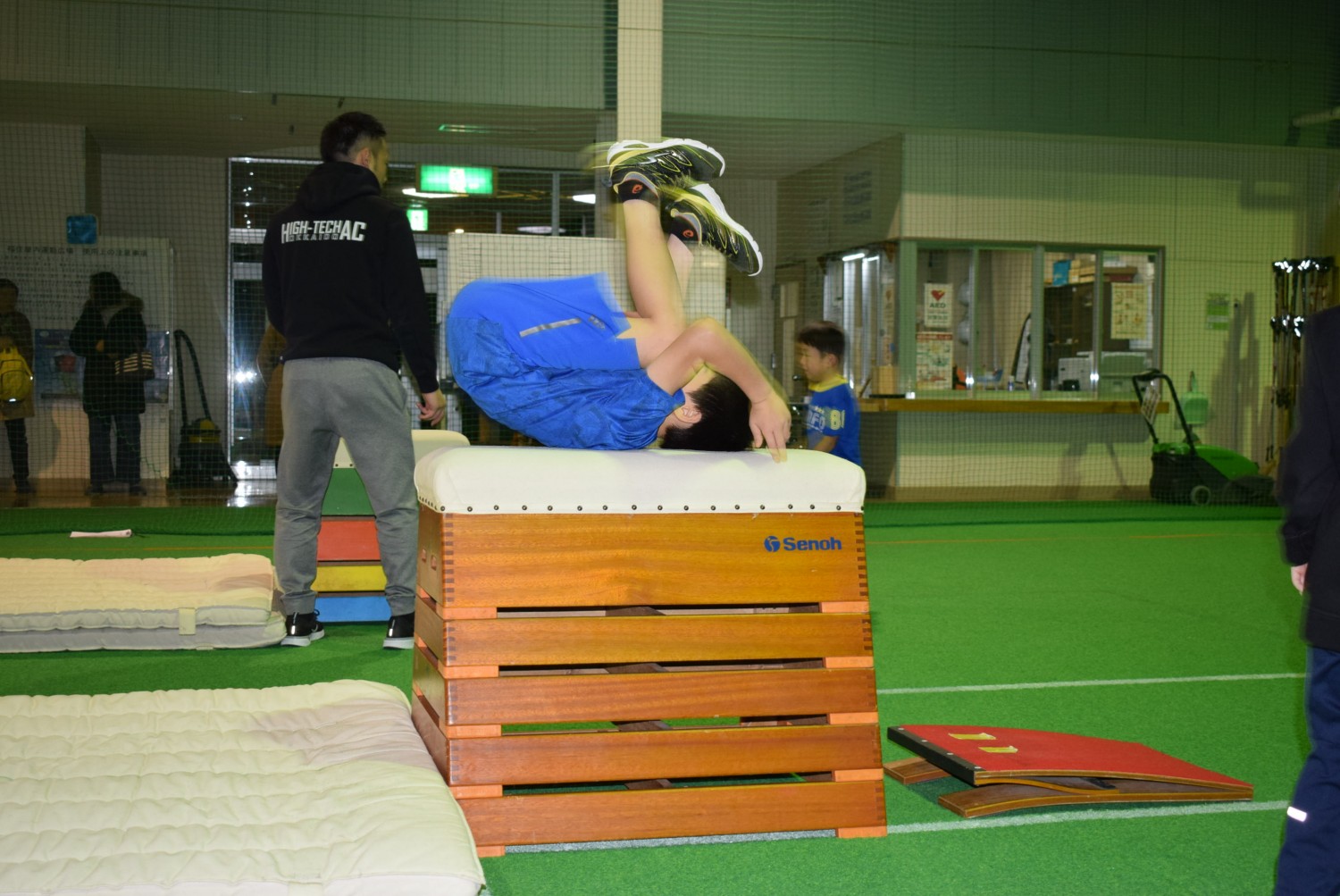 北海道ハイテクACアカデミーの「チャレンジスポーツ教室」