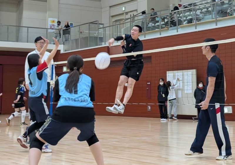 「第４０回恵庭市民ミニバレー大会」を開催しました。